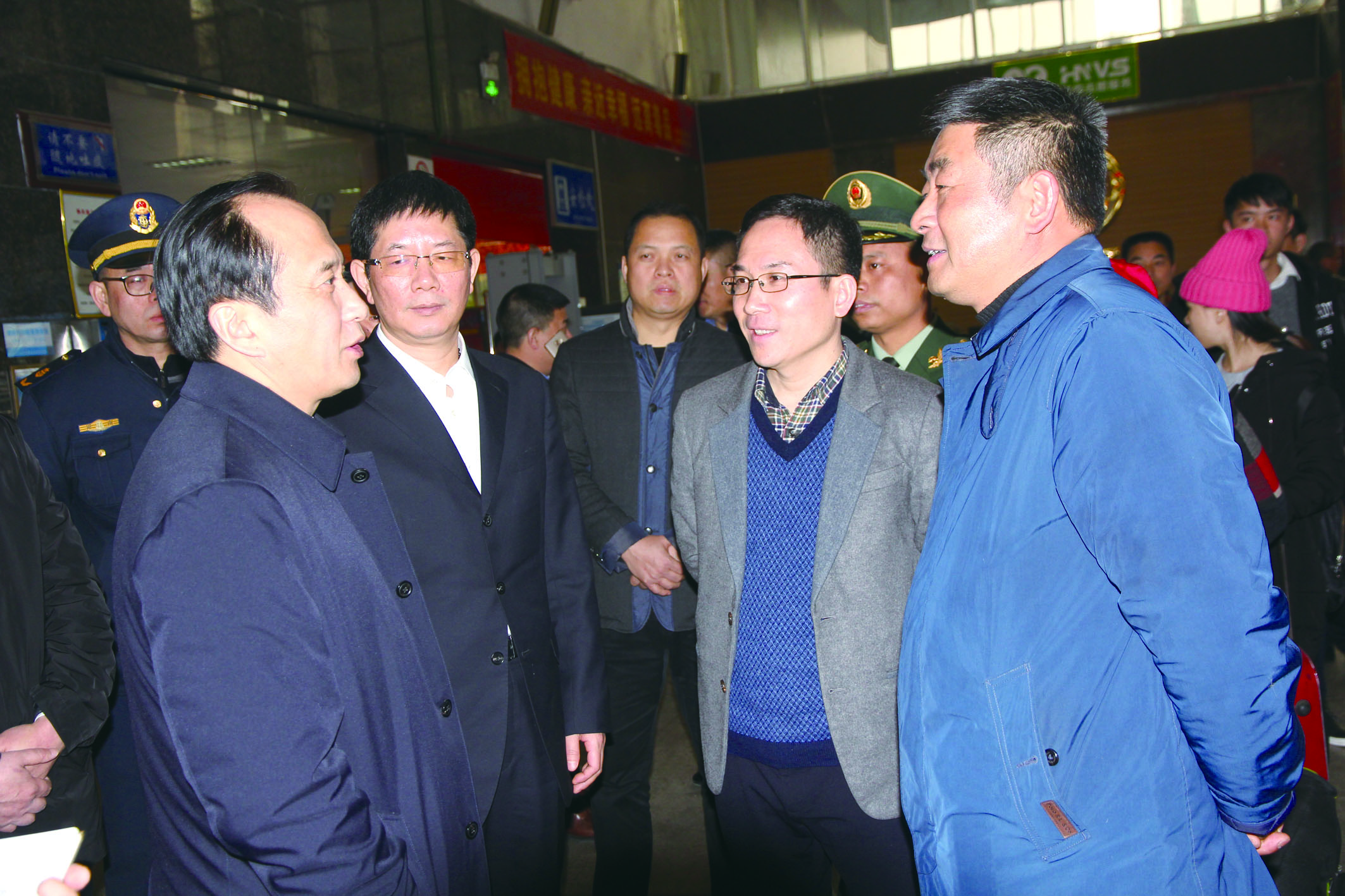 2月8日，副省長、省公安廳廳長許顯輝來我司督導(dǎo)安全生產(chǎn)工作